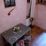Flat On Sheptytskykh דירה *