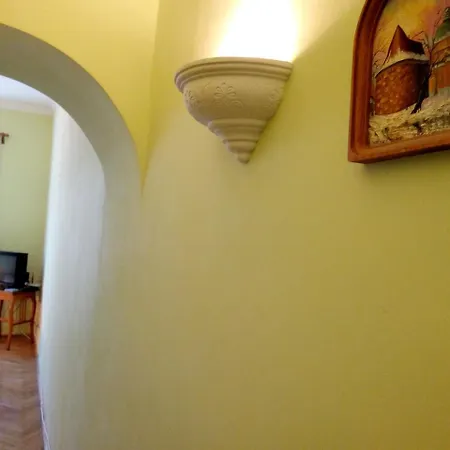 Flat On Sheptytskykh Apartment *