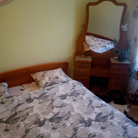 Flat On Sheptytskykh Apartmán Lvov