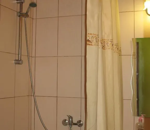 Апартаменты Flat On Sheptytskykh