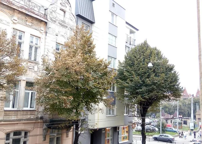 Flat On Sheptytskykh Апартаменты Львов