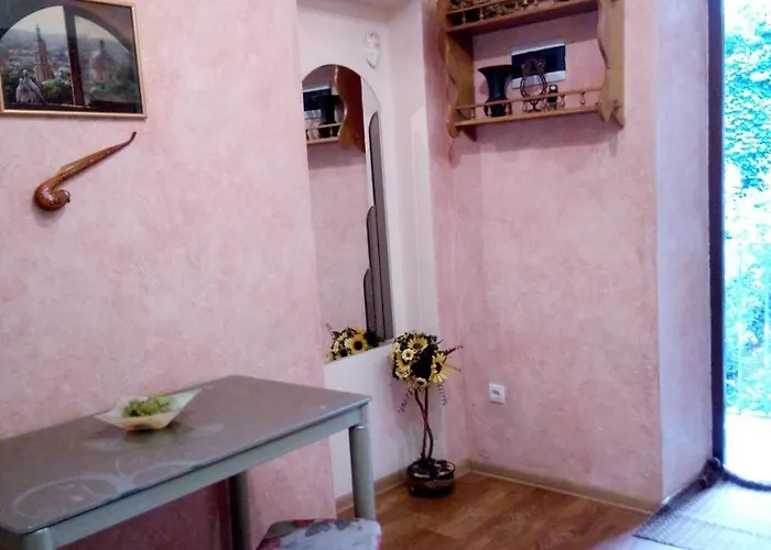 Flat On Sheptytskykh * Львов