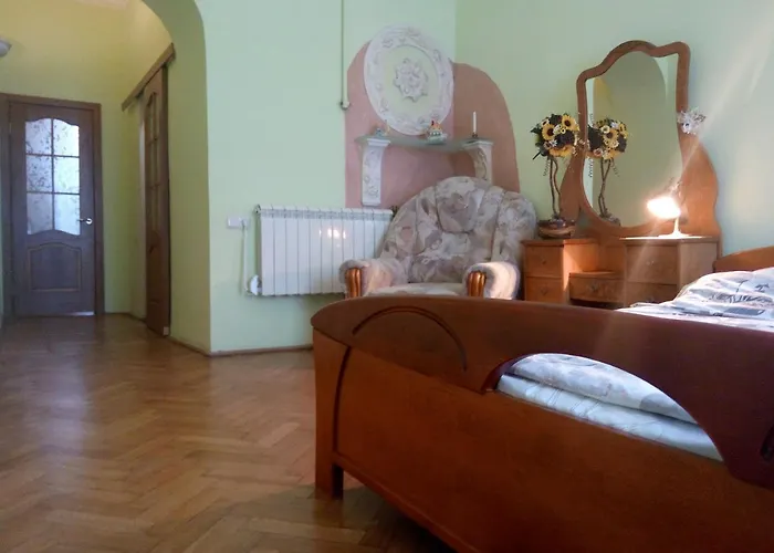 Apartamento Flat On Sheptytskykh