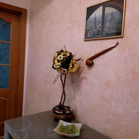 Апартаменти Flat On Sheptytskykh